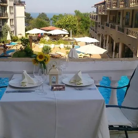 The Cliff Apartment